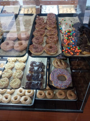 Joe's Cafe & Donuts & King Cakes
