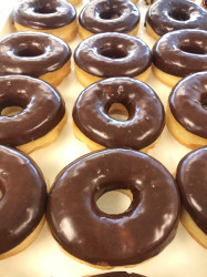Junust Donut&Breakfast