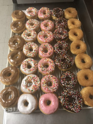 Kremy Donuts