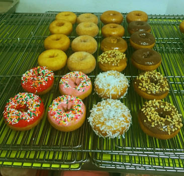 Lamesa Donuts