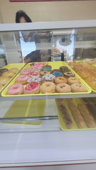 Lee Donut
