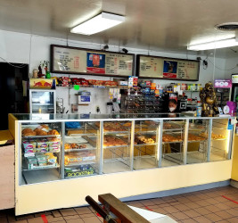 Lee's Donuts