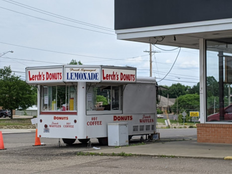 Lerch's Donuts