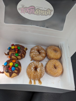 Lil Bitty Donut Co. - Southport, NC