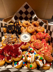 Lo's Doughs