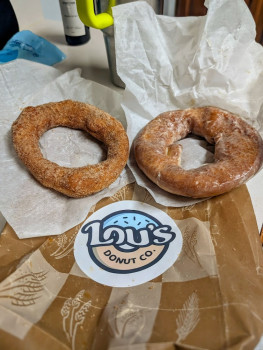 Lou's Donut Co