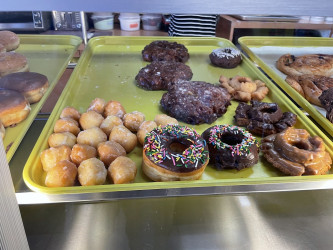 Luv'n Donuts