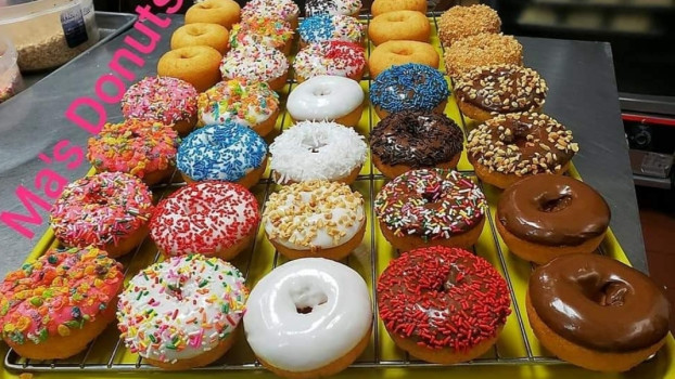 Ma's Donuts
