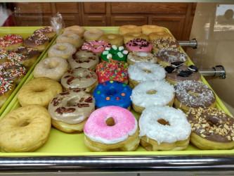 Malenee Donuts