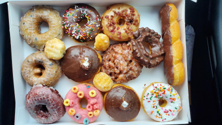 Marietta Donuts (Johnson Ferry Rd, Marietta)