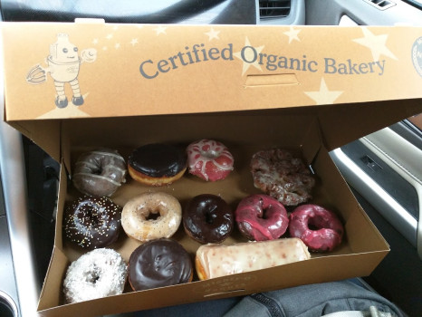 Mighty-O Donuts- Greenlake