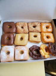 Missing Hole Donut Shop