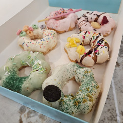 Mochi Donut & Tea