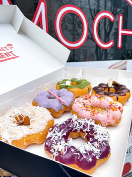 Mochiatsu Donut Cherry Hill