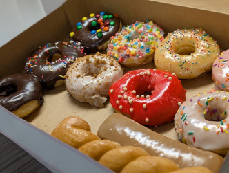 Mojo's Donuts & Ice Cream