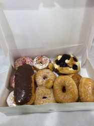 Moon Donuts & Cafe
