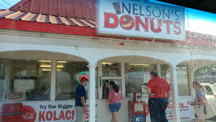 Nelson's Donuts