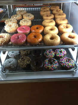 O C Donuts & BAGELS
