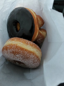 Pam's Donut & Ice Cream
