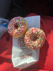 Parrot Donuts