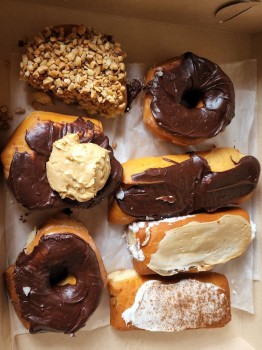 Pat's Donuts & Kreme