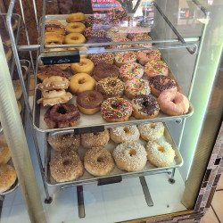 Pico Donuts