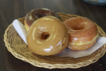 Prunedale Donut & Bakery