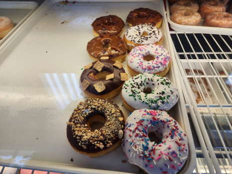 Reasey Donuts @ Downtown Mulberry