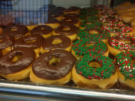 S H Donuts