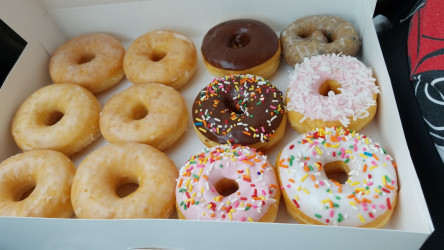 Sak's Donuts