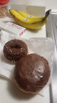 Sam's Fresh Donuts
