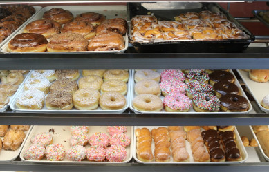 Scott's Donuts & Deli