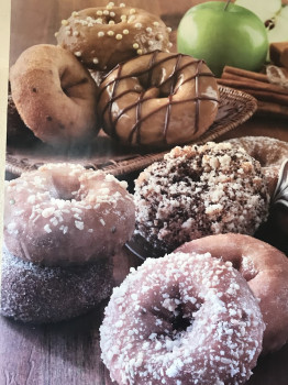 Seven Star Donuts