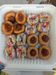SnoBall Treats-Hot Fresh Mini Donuts And Coffee