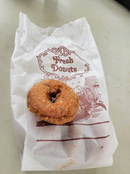 Spicer Orchards Farm Market, Cider Mill, Fudge, Bakery