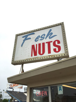 Star Dust Donut Shop
