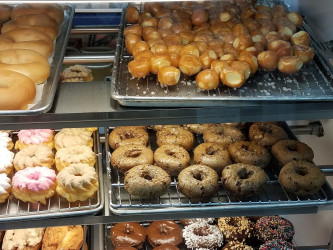 Surfin' Donuts Coffee House