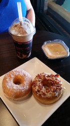 Sweet Hut Bakery & Cafe