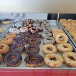 T & T Doughnuts