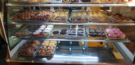 The Doughnut House | Drive Thru