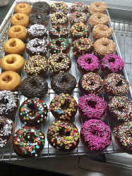 Tony's Donut & Grill