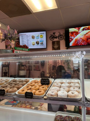 Torys Donuts and Coffee