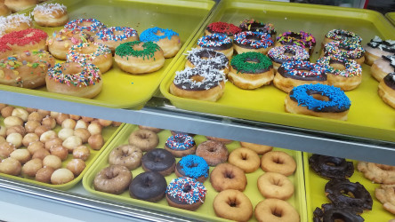 U&I Donuts
