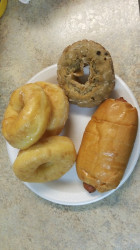 Vinton's Donuts