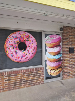 Willow Donuts