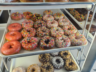 Winny's Donut house