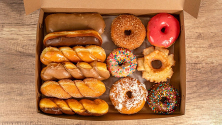 Yin's Donuts & Coffee