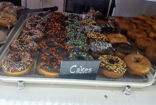 YLS Bakery & Cafe