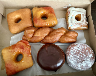 Your Mom's Donuts- Park Road