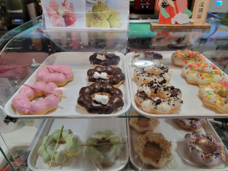 Yoya Frozen Yogurt & Boba tea